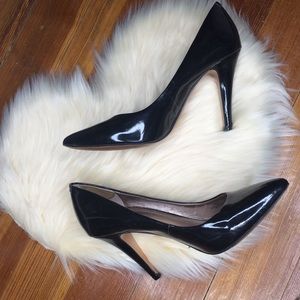 BCBG Patton Leather Pointed Toe Black Pumps